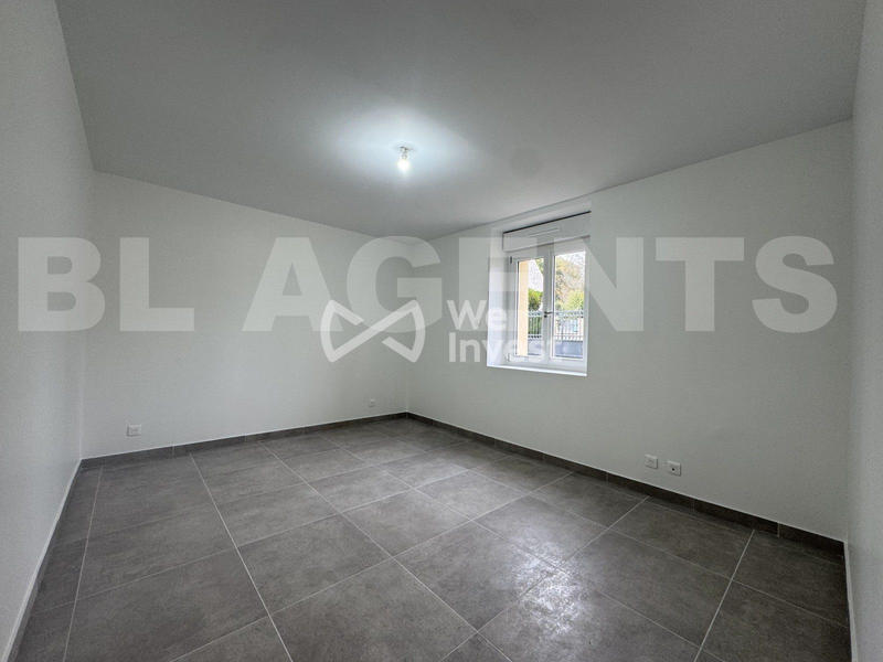 Maison - 184 m² - 7 pièces