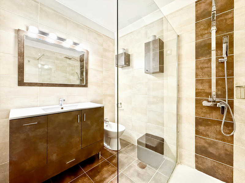 Maison - 96 m² - 5 pièces