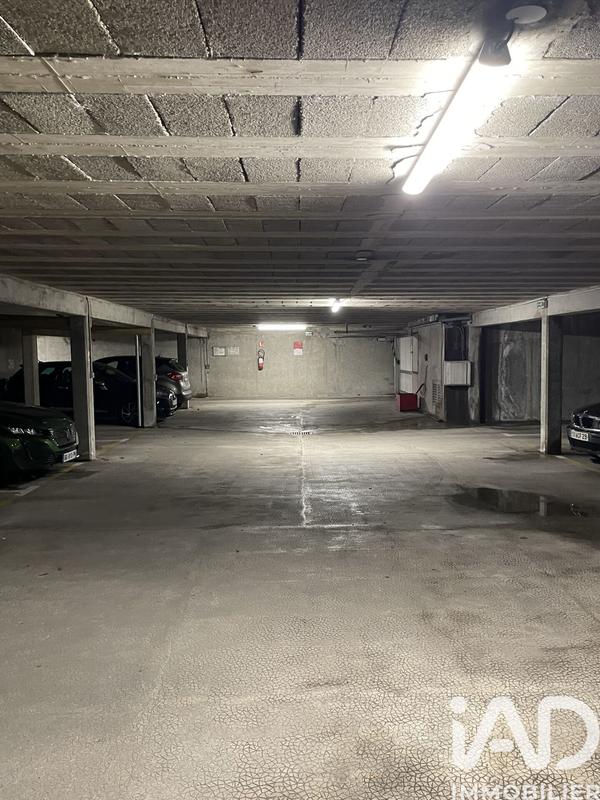 Parking - 15 m²