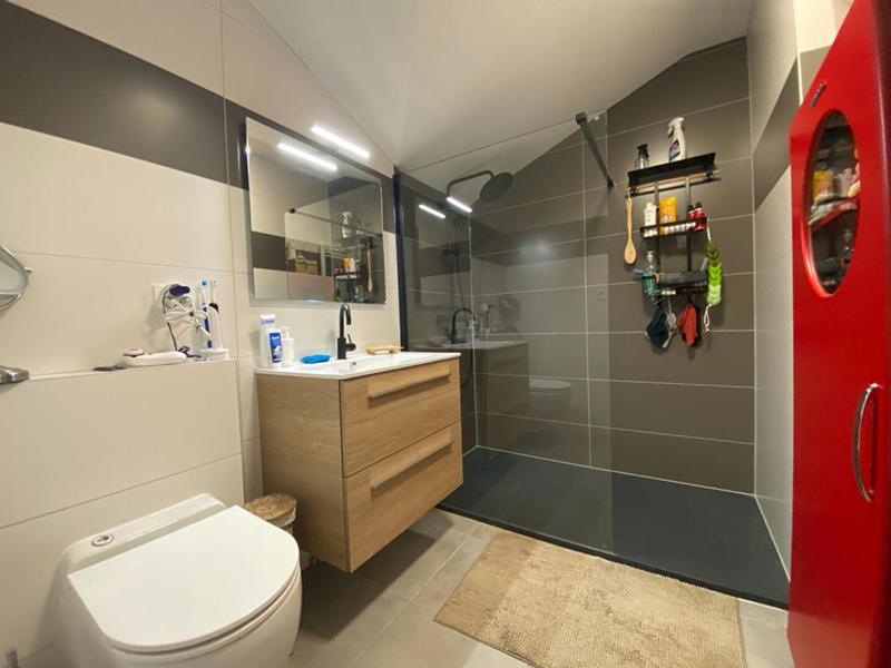 Appartement - 126 m² - 5 pièces