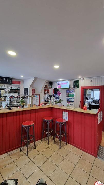 Magasins - 81 m² - 1 pièce