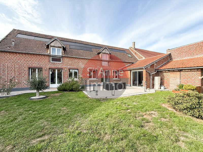 Maison - 192 m² - 6 pièces