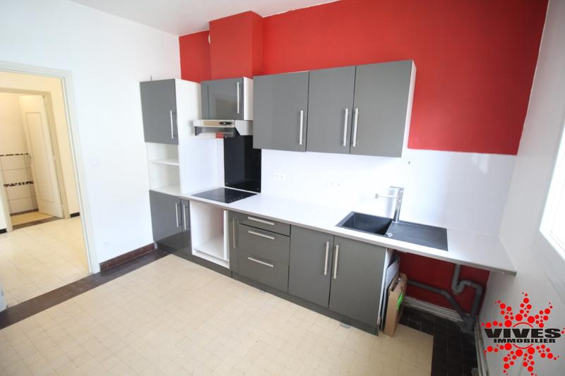 Immeuble mixte - 182 m² - 4 pièces