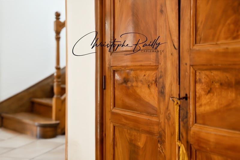 Maison - 168 m² - 6 pièces