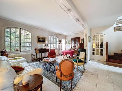 Maison - 144 m² - 5 pièces