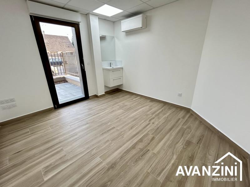 Local d'activités - 12 m² - 1 pièce