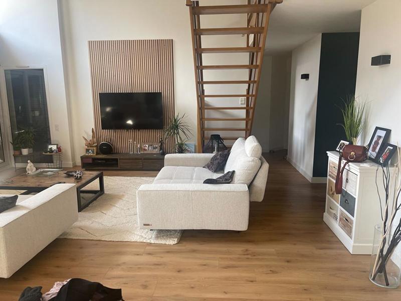 Maison - 170 m² - 7 pièces