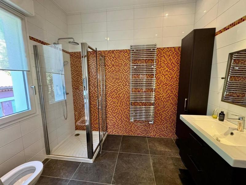 Maison d'architecte - 300 m² - 6 pièces