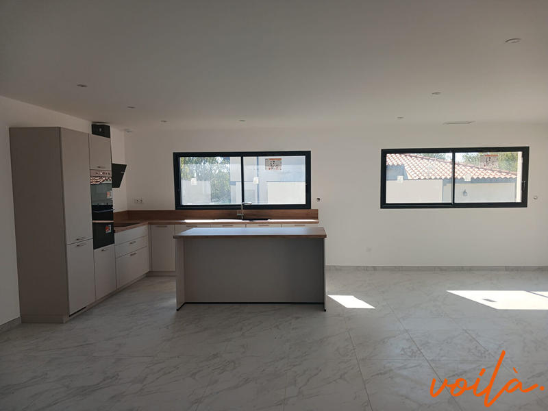 Maison - 140 m² - 5 pièces