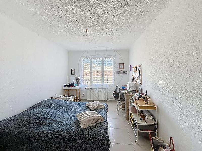 Immeuble - 234 m² - 12 pièces