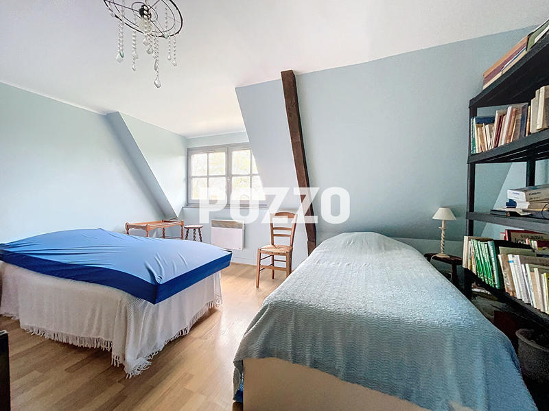 Immeuble - 10 pièces