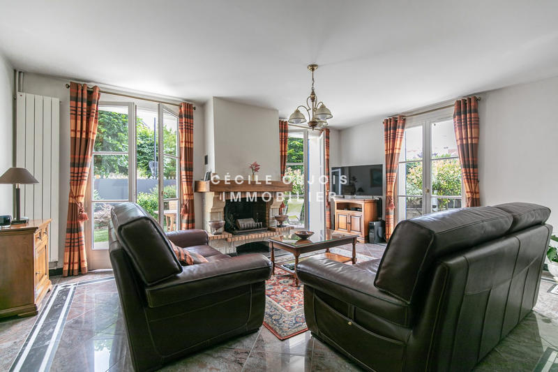 Maison ancienne - 171 m² - 6 pièces