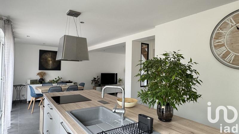 Maison - 114 m² - 6 pièces