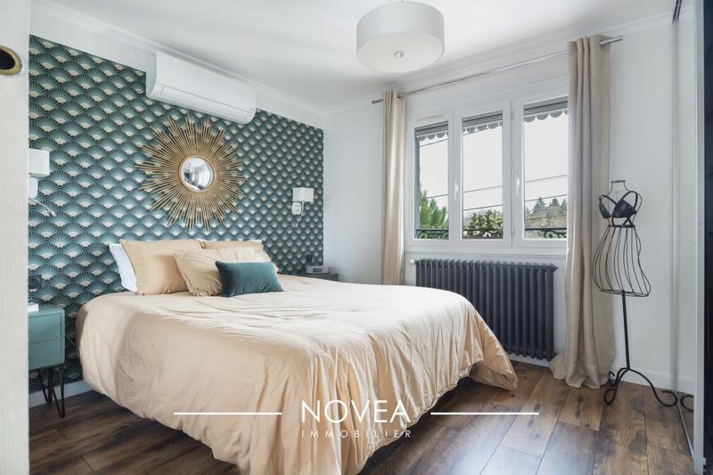 Maison - 185 m² - 5 pièces