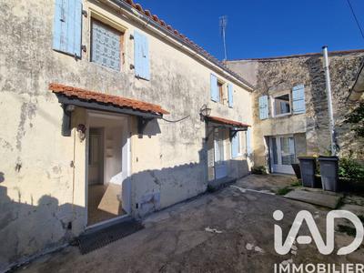 Maison de village - 124 m² - 3 pièces