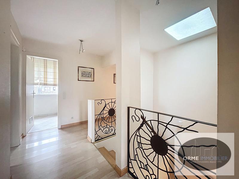 Maison - 166 m² - 7 pièces