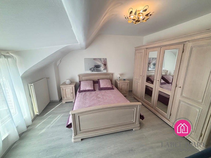 Maison - 98 m² - 6 pièces