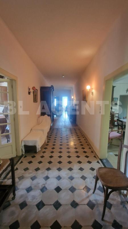 Maison - 228 m² - 7 pièces