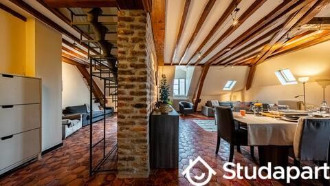 Appartement - 115 m² - 6 pièces