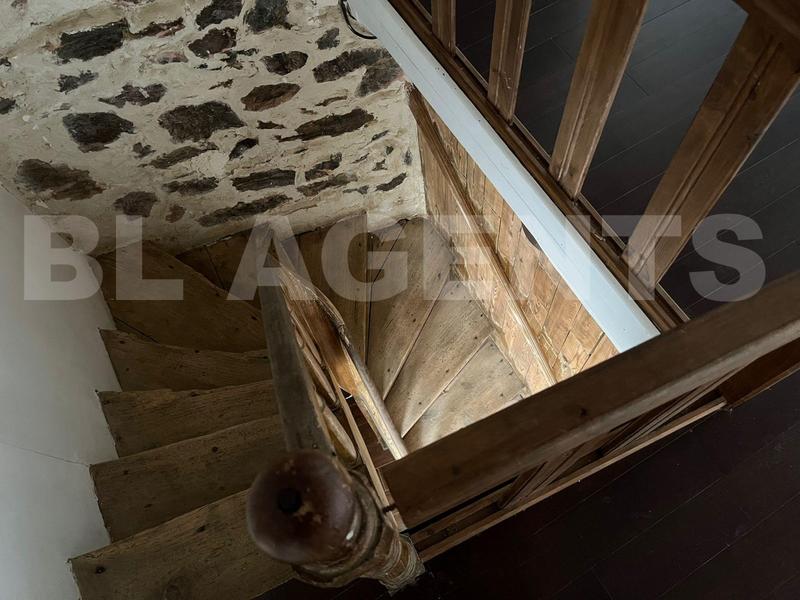 Maison - 141 m² - 5 pièces