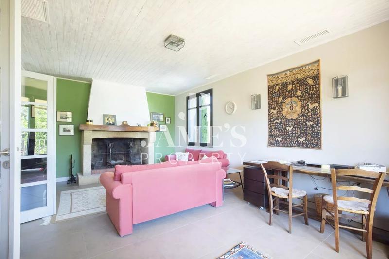 Maison - 187 m² - 6 pièces