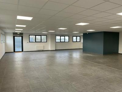 Bureau - 220 m²