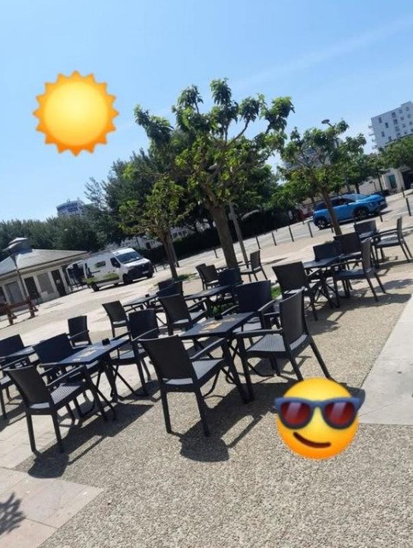 Local commercial - 85 m² - 2 pièces