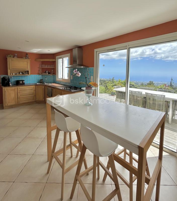 Maison - 131 m² - 7 pièces