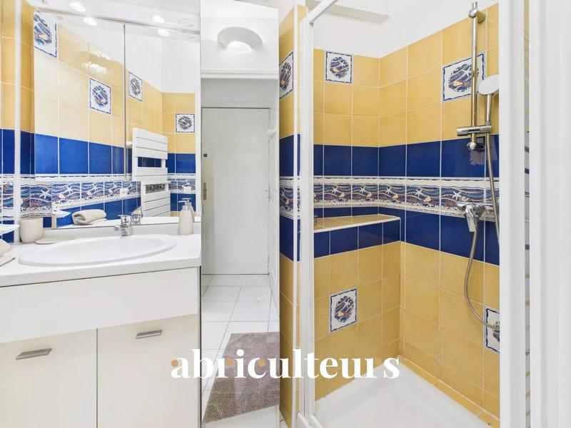 Appartement - 143 m² - 6 pièces