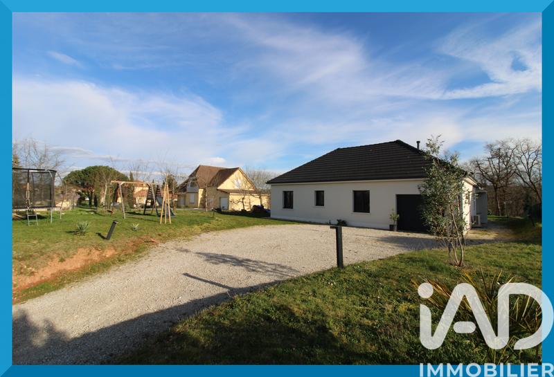 Maison - 110 m² - 6 pièces