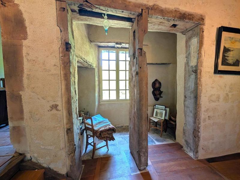 Demeure - 257 m² - 8 pièces