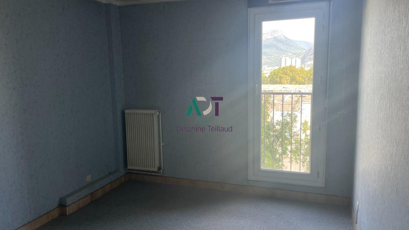 Appartement - 102 m² - 5 pièces