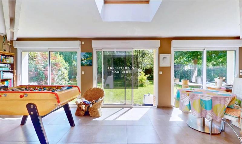 Maison - 153 m² - 6 pièces