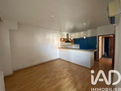 Appartement - 99 m² - 3 pièces