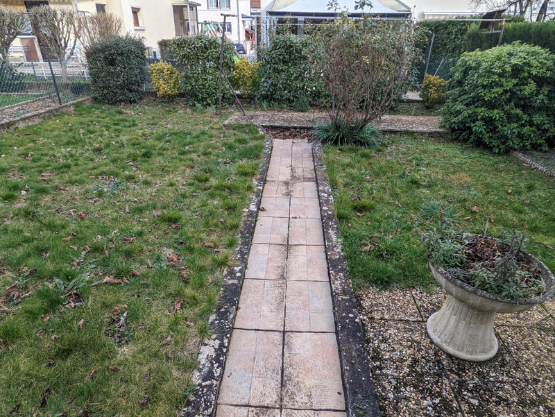 Maison - 91 m² - 5 pièces