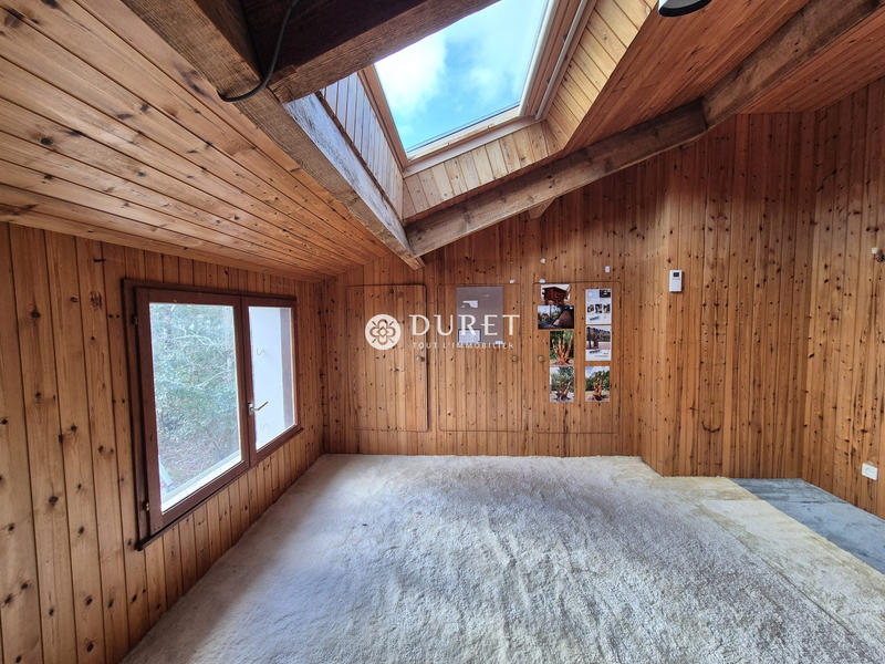 Maison contemporaine - 205 m² - 6 pièces