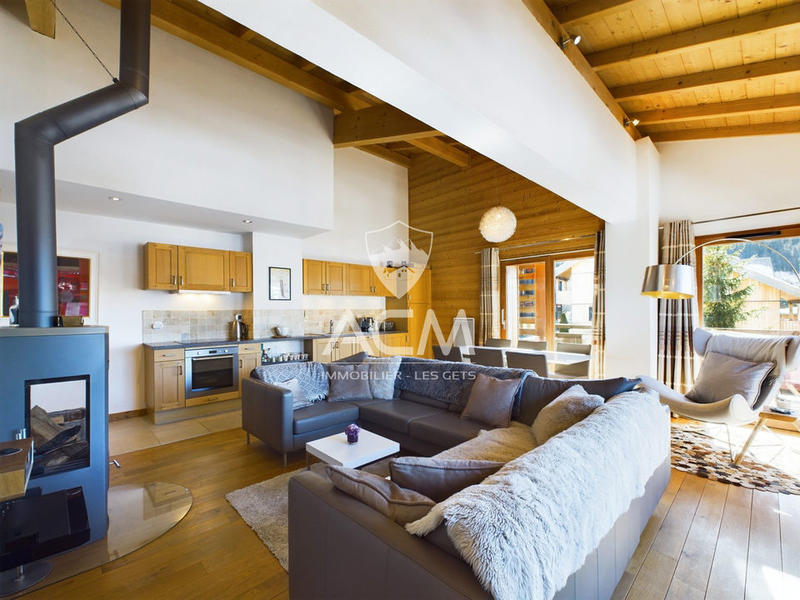 Appartement - 83 m² - 4 pièces