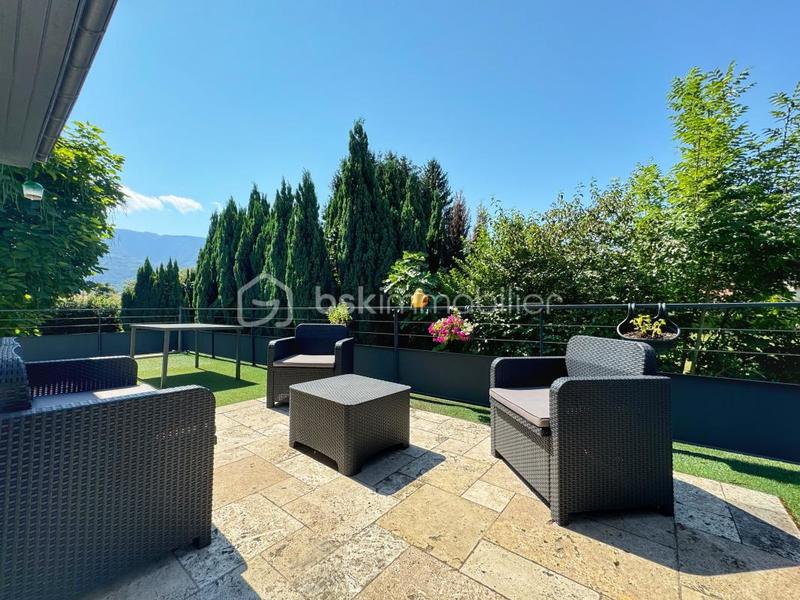 Maison - 200 m² - 4 pièces