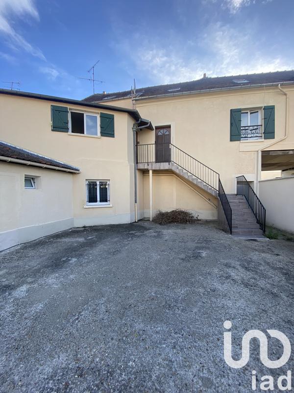 Appartement - 90 m² - 5 pièces