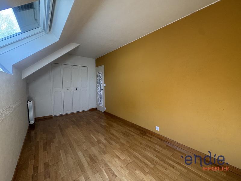 Maison - 121 m² - 6 pièces