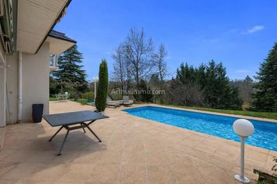 Maison - 176 m² - 6 pièces