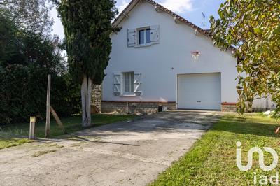 Maison de village - 187 m² - 8 pièces