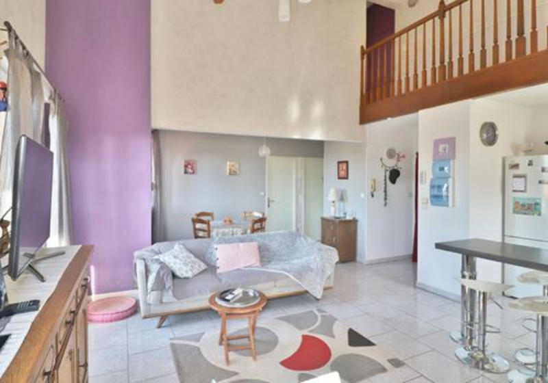 Appartement - 100 m² - 5 pièces