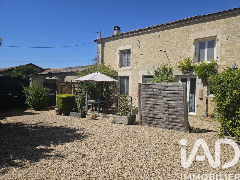 Maison - 371 m² - 11 pièces