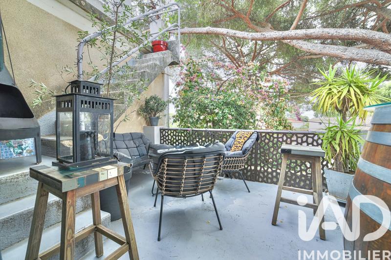 Maison - 225 m² - 7 pièces