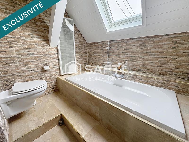 Maison de maîtres - 330 m² - 15 pièces