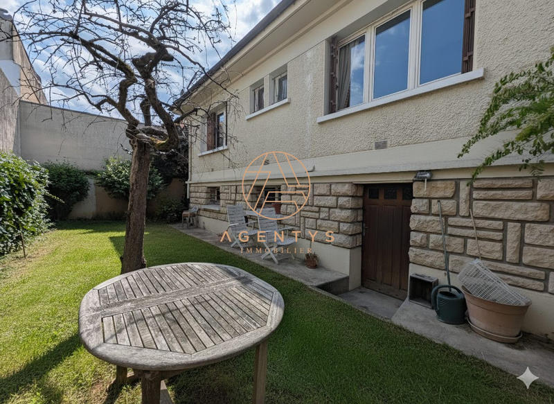 Maison ancienne - 93 m² - 6 pièces