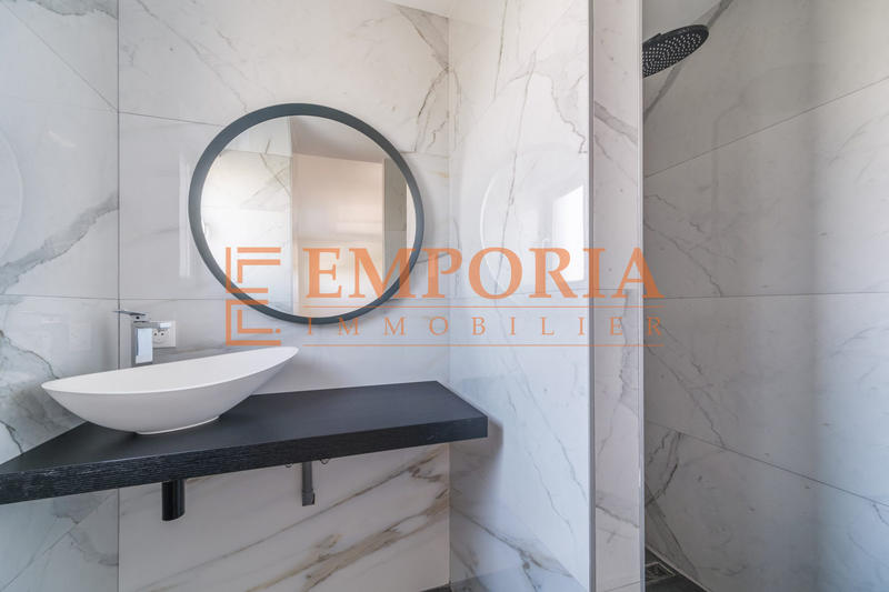 Maison - 143 m² - 6 pièces