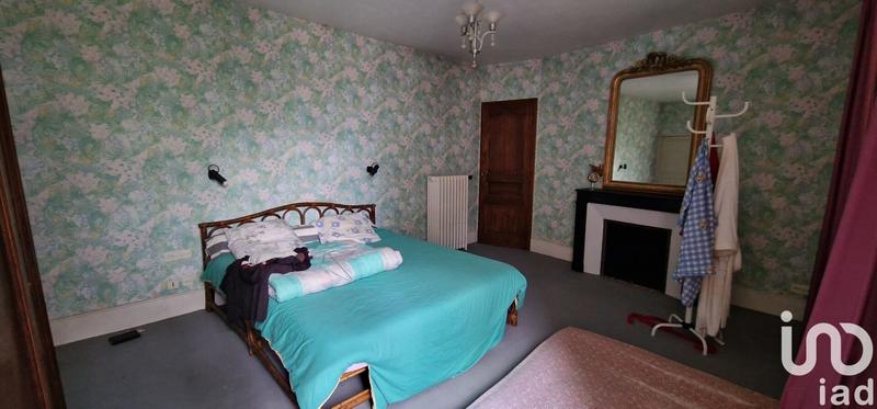 Maison - 225 m² - 7 pièces