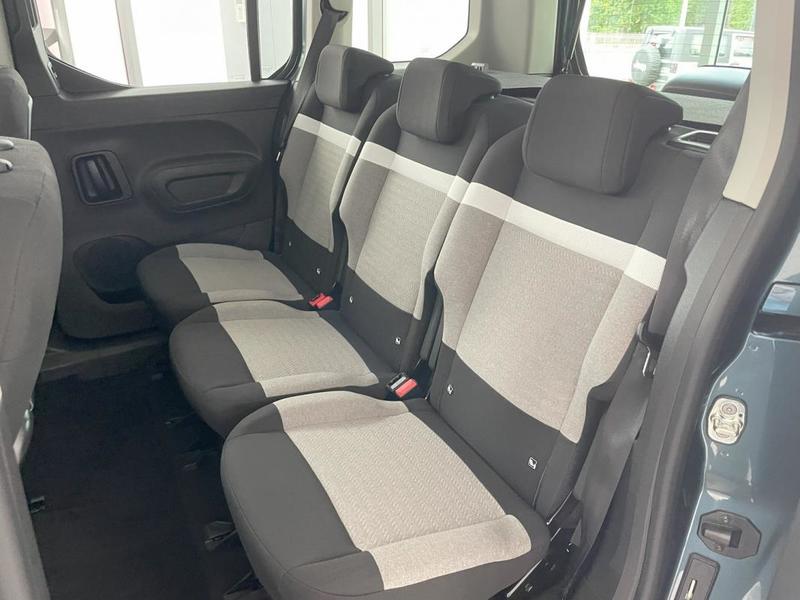 boite manuelle - Nouveau finition Max Disponible suite avec Garantie Constructeur 24 mois modutop et pack techno idem Rifter Partner Kangoo de